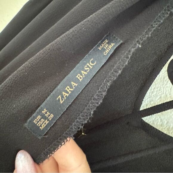 Zara Basic Black Sleeveless Tie-Back Romper - Size M - Picture 10 of 11